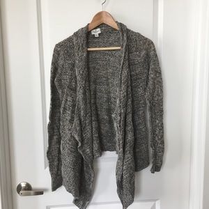 American eagle drapey sweater